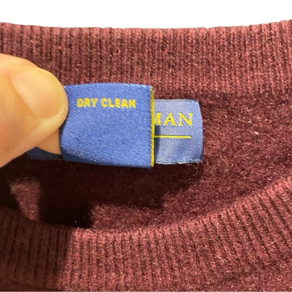 JOSEPH & LYMAN men’s 100 % cashmere Crewneck Sweater in Burgundy Size L